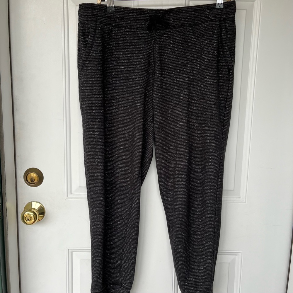 •Champion• Ladies Striped Jogging/Leisure Pants - Size XL